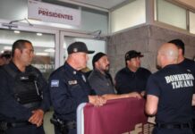 Bomberos «de confianza» exigen a Ismael Burgueño homologación salarial en Tijuana