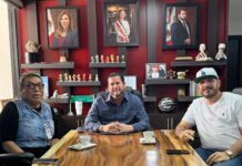 Sostiene Ismael Burgueño reunión con «El Chiquilín» de Patrulla Espiritual y directora de centro comunitario LGBTQ+