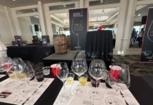 Apasionados por el mundo de las copas, Maximilian Riedel dirige la 17ª generación de Riedel
