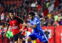 Loco Abreu defiende a Iván Tona y niega fichaje al América: “Es jugador de 10 puntos, de Tierra y Barrio”